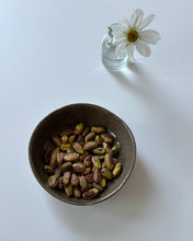 Lade das Bild in den Galerie-Viewer, Snackschale „lava“