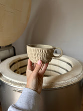 Lade das Bild in den Galerie-Viewer, Tasse Sand