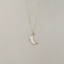 Lade das Bild in den Galerie-Viewer, Kette „Moon“ Gold