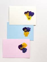 Lade das Bild in den Galerie-Viewer, Hornveilchen Karte