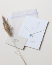 Lade das Bild in den Galerie-Viewer, Kette "Pia " mit Vergissmeinnicht Silber