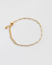 Lade das Bild in den Galerie-Viewer, Armband “Beige Spots” Gold