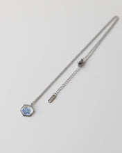 Lade das Bild in den Galerie-Viewer, Kette „Pia Hexagon“ Silber