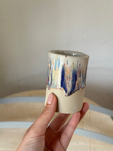 Lade das Bild in den Galerie-Viewer, Vase Konfetti Einzelstück
