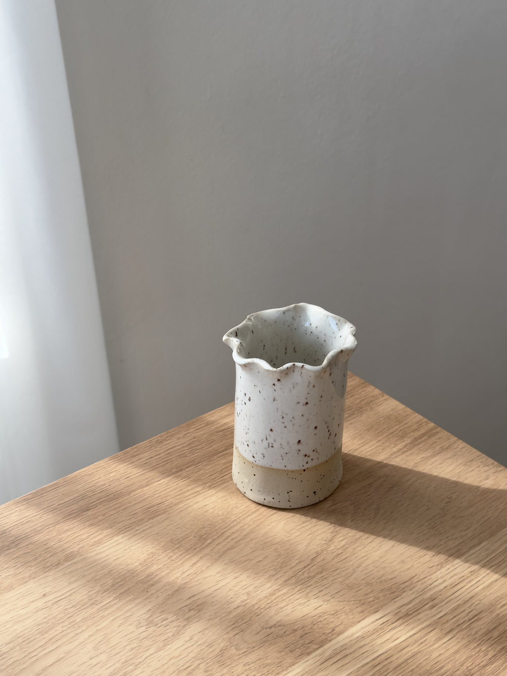 Vase Welle Weiß