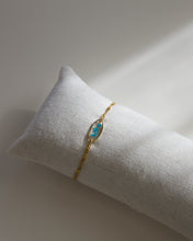 Lade das Bild in den Galerie-Viewer, Armband „Malea Türkis mit Goldstaub“
