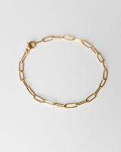 Lade das Bild in den Galerie-Viewer, Armband &quot;Chain&quot; in Gold
