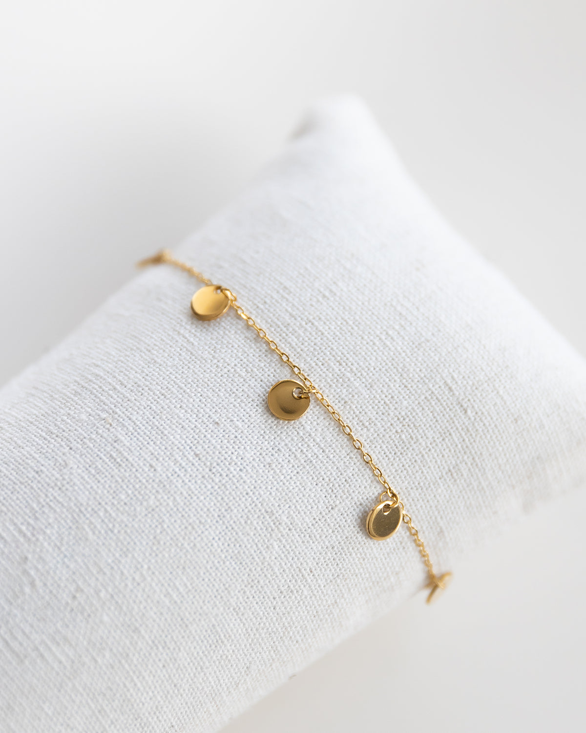 Armband “Goldplättchen”