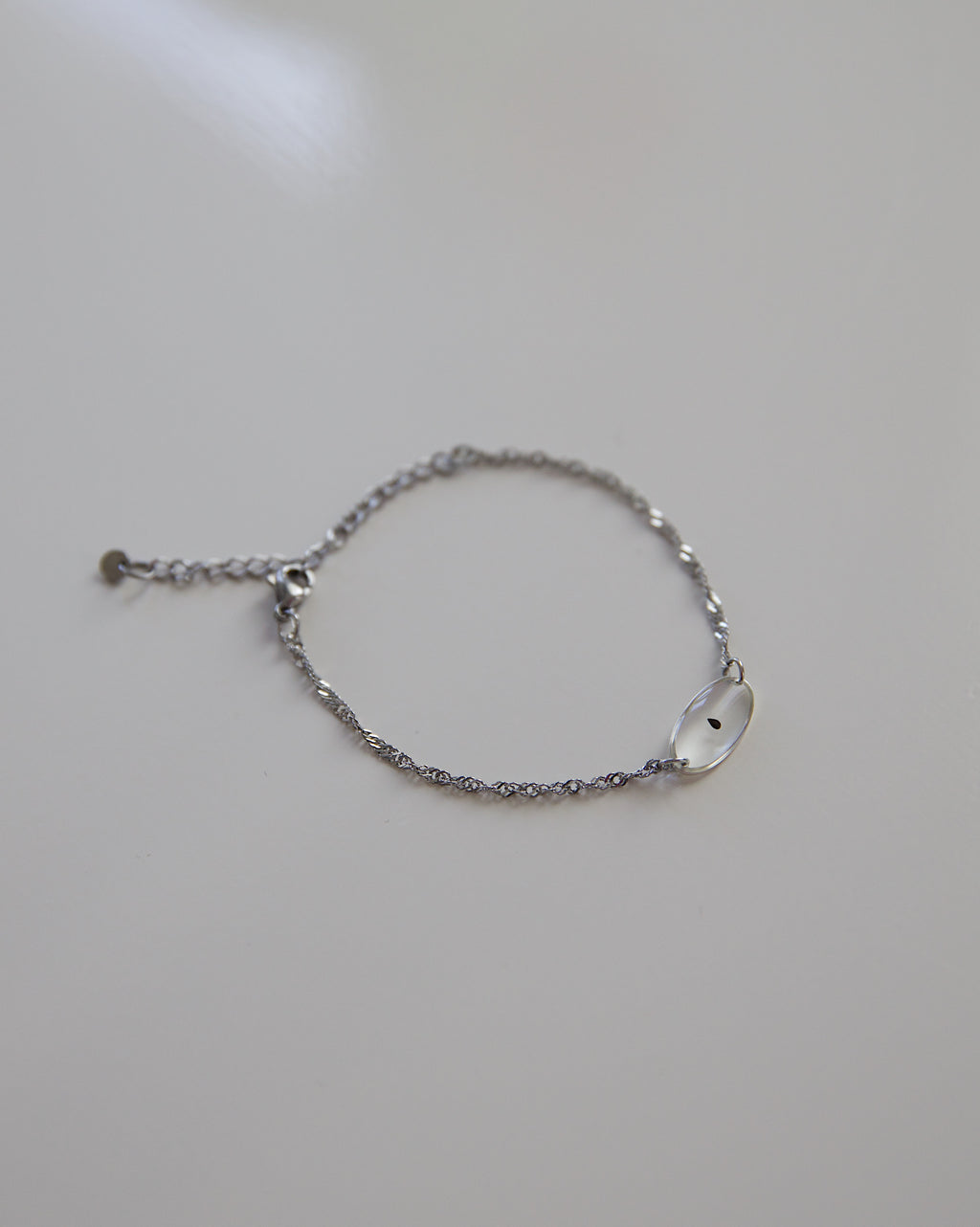 Armband “Sternenkind Oval” mit echtem Vergissmeinnicht, Silber