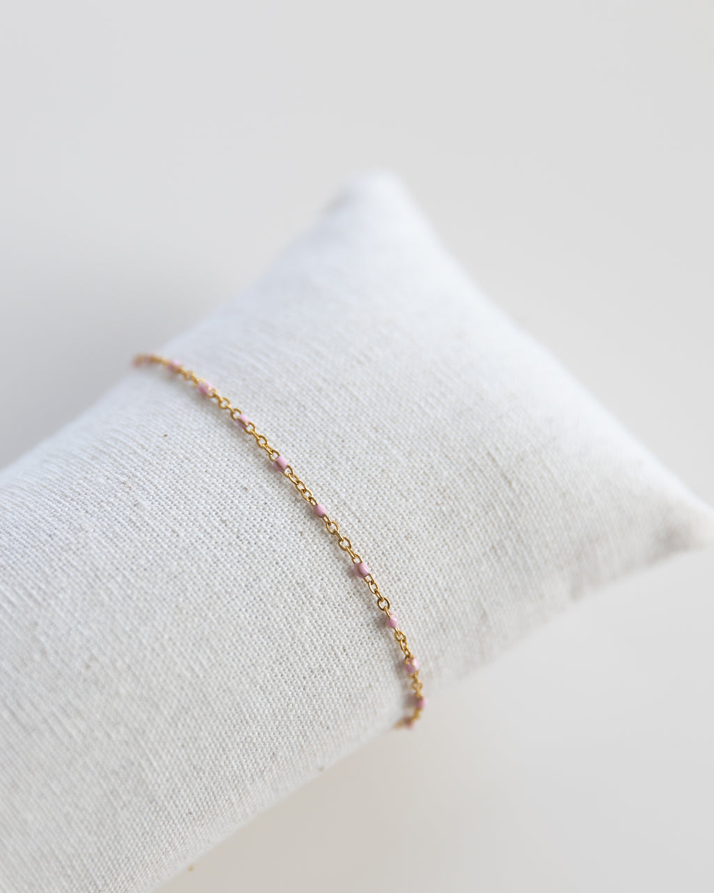 Armband “Rosa Spots” Gold