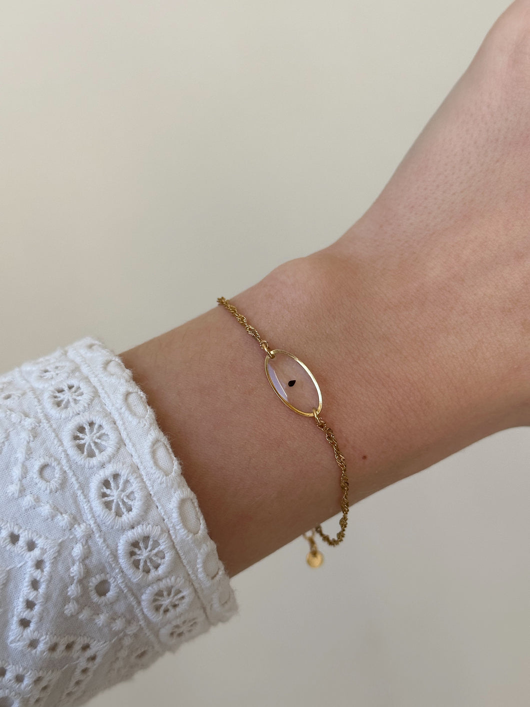 Armband “Sternenkind Oval” mit echtem Vergissmeinnicht, Gold