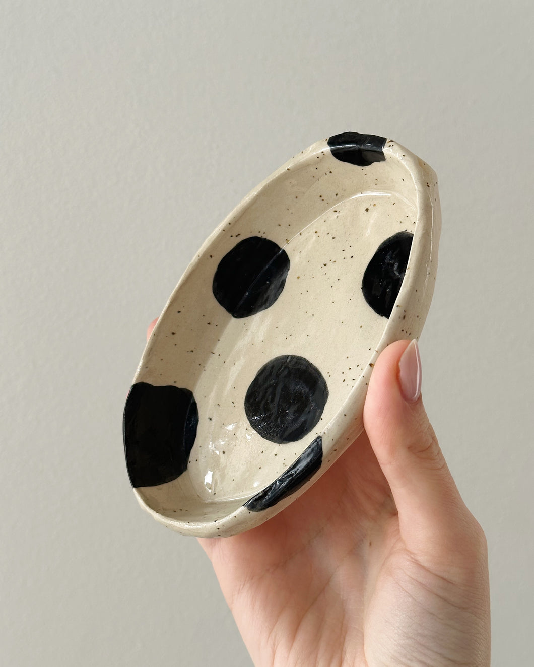 Keramik Schale mit Spots „S“
