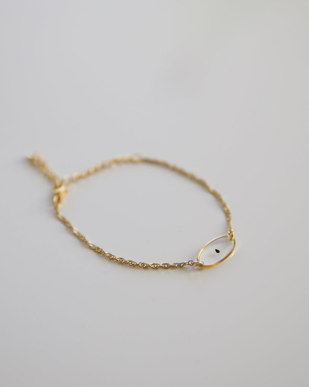 Armband “Sternenkind Oval” mit echtem Vergissmeinnicht, Gold