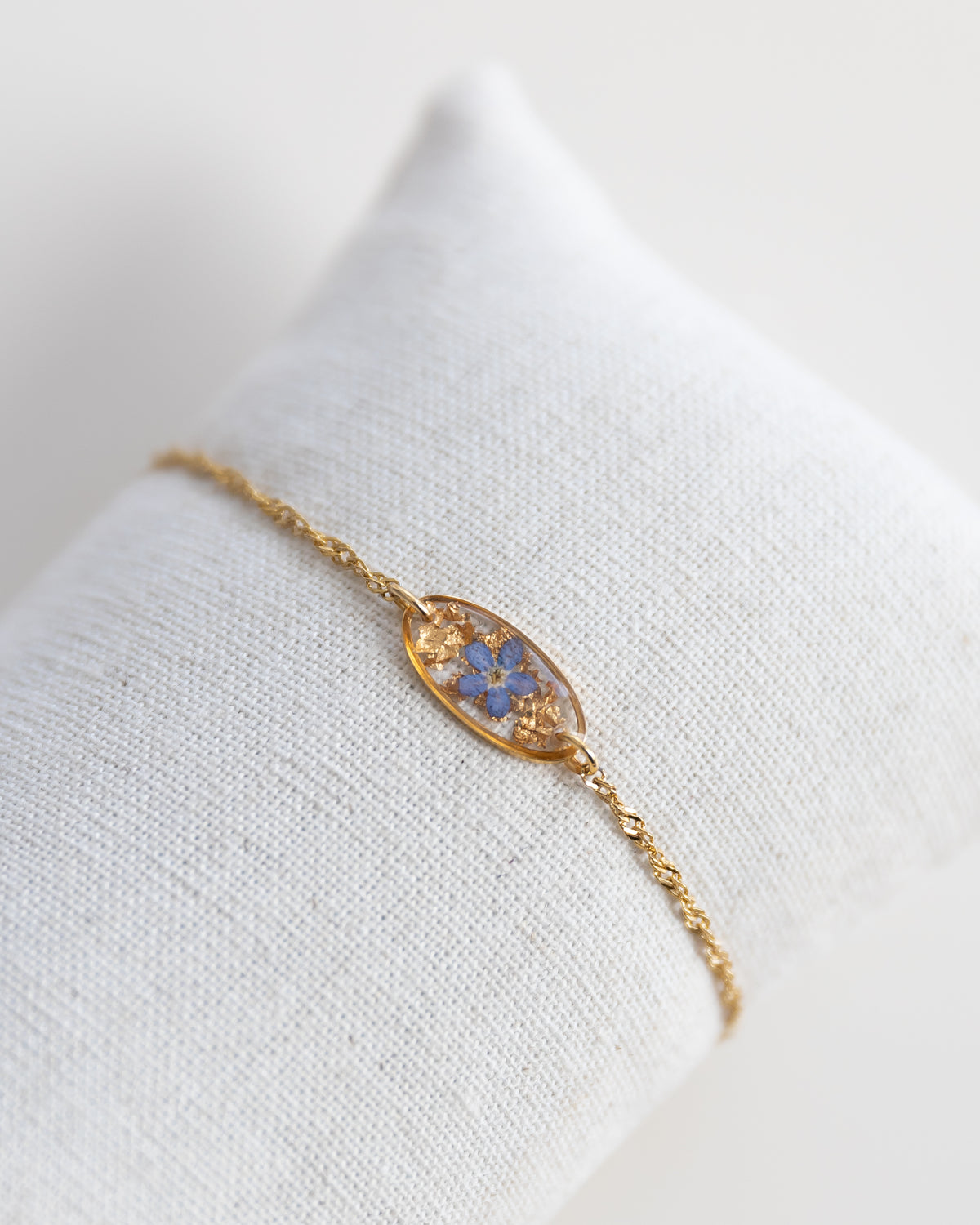 Armband “Kitty mit Goldstaub”