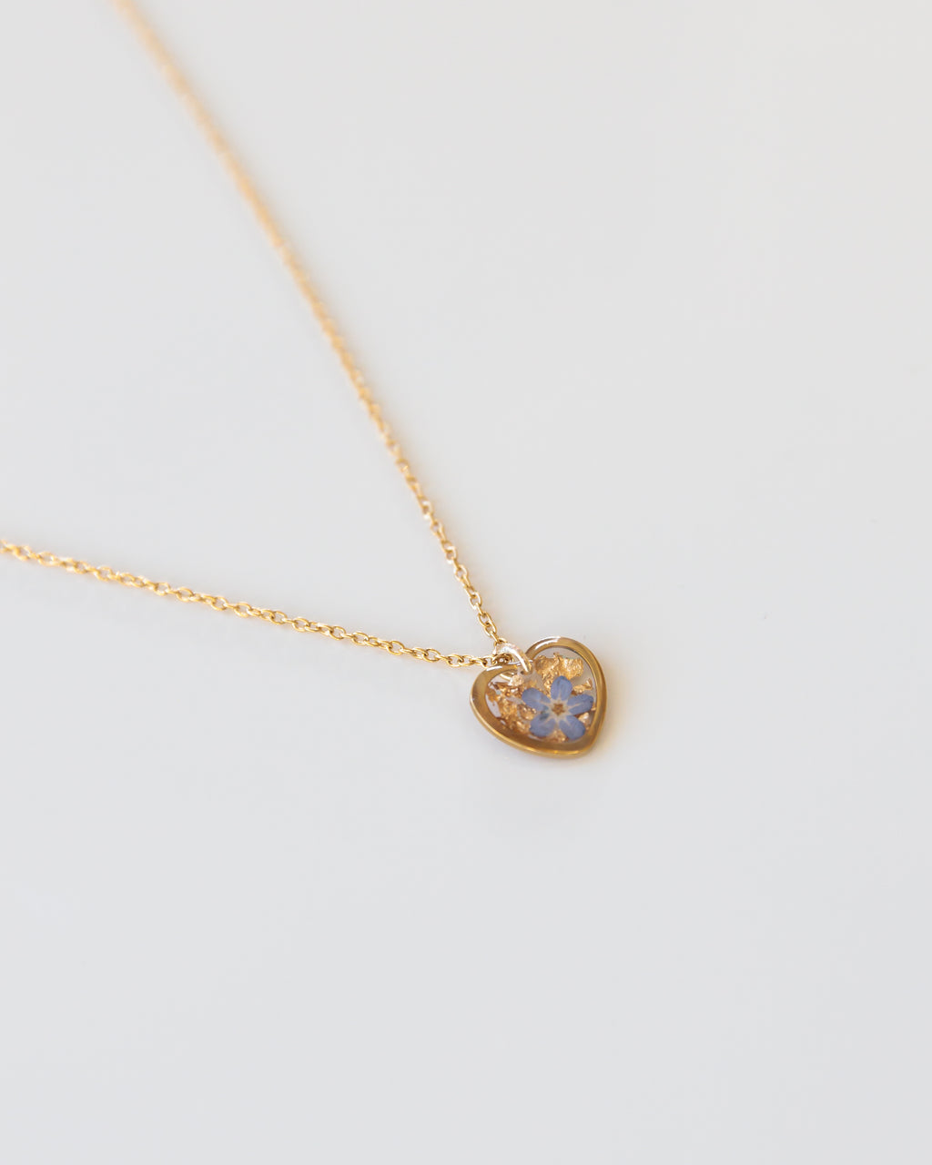 Kette „Pia Herz mit Goldstaub“